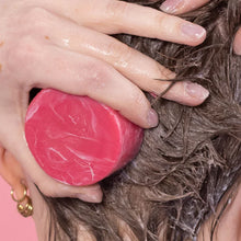 將圖片載入圖庫檢視器 Ethique Conditioner Bar - In The Buff™ Unscented Solid Conditioner Bar (for sensitive scalp) 一絲不掛無味護髮皂 (適合敏感頭皮)