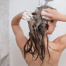 将图片加载到图库查看器,Ethique Shampoo Bar - Volumising Shampoo Bar for Fine, Flat Hair: Sweet & Spicy™ 甜蜜诱惑丰盈洗发皂- 适用于纤细扁塌发质